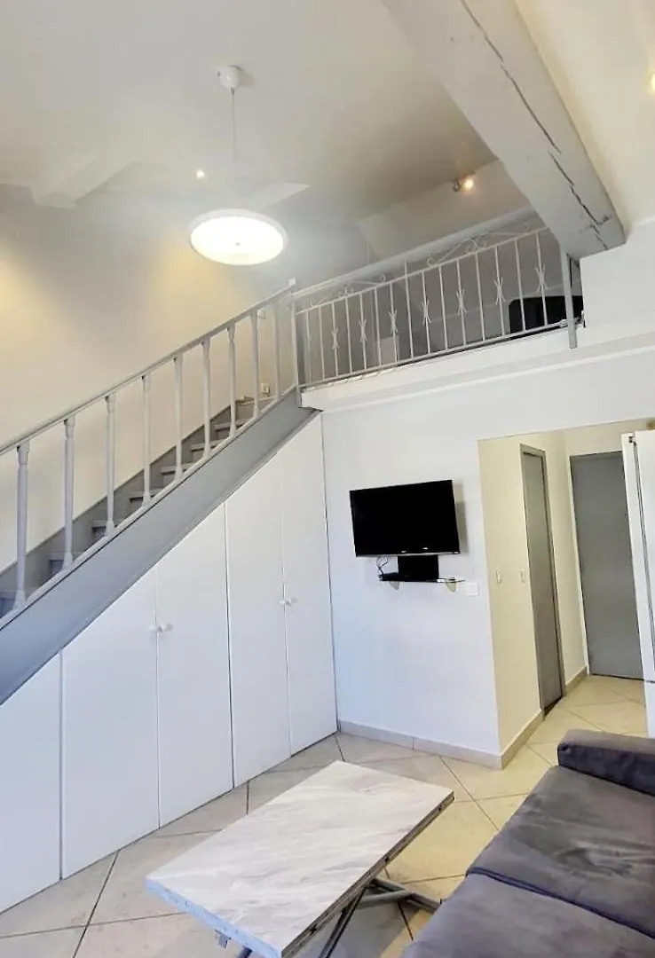 Villa Chateauneuf Jardin Bioves Menton Apartment